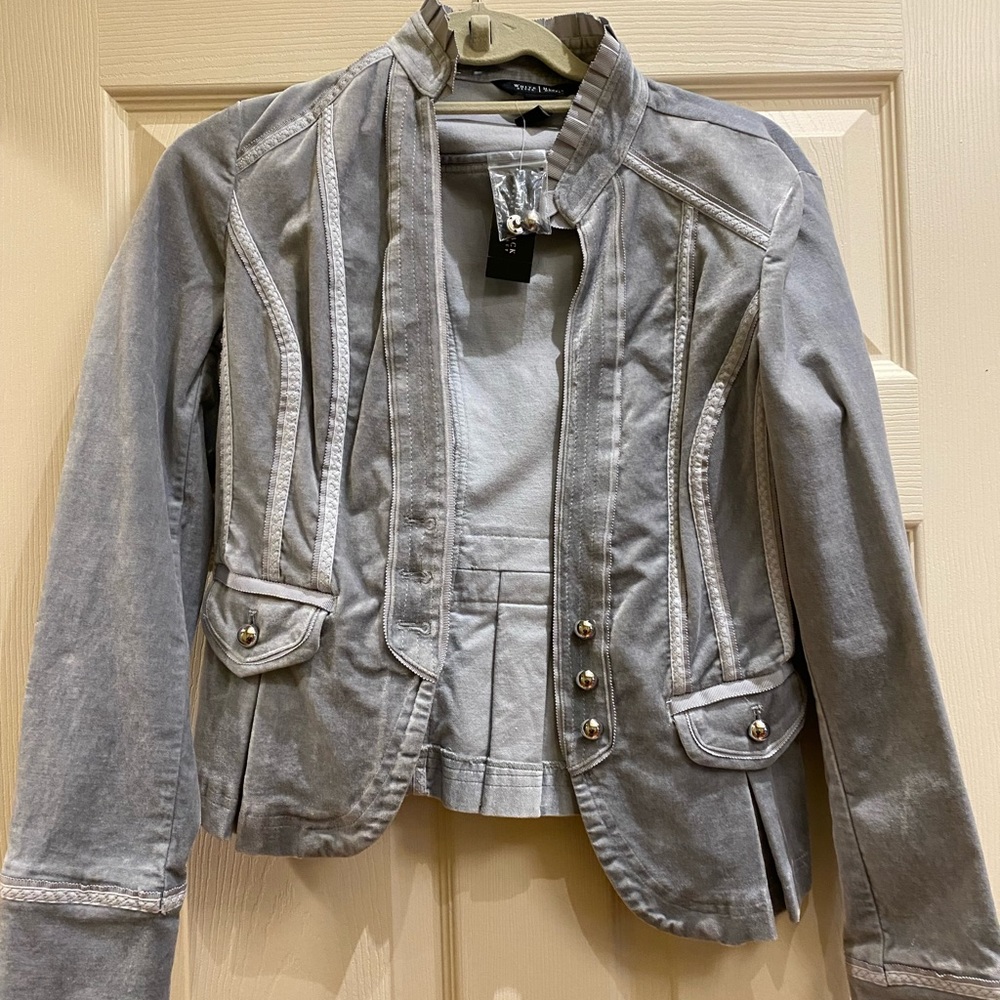 white house jacket